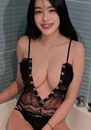アンナ Anna 24歳