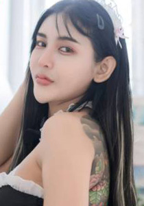 アイヴィー 23歳