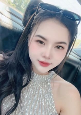 リナ Lina 23歳