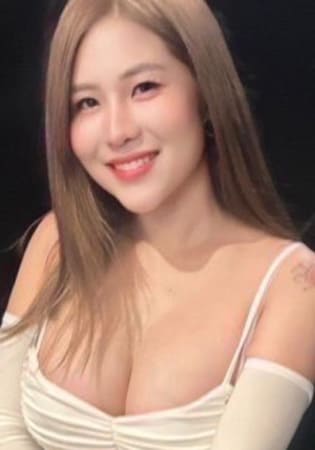 エヴァ 24歳