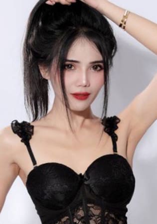 ジュリー 23歳