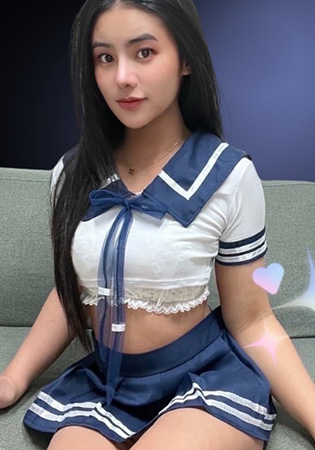 リン Lynn 25歳