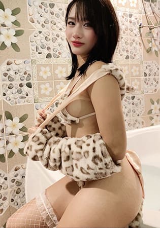 ネネ Nene 20歳
