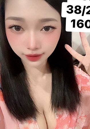 ナニー Nanny 24歳