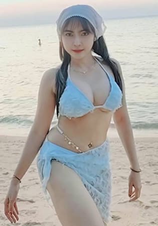 ミナ Mina 25歳