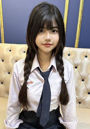 バニー Bunny 18歳