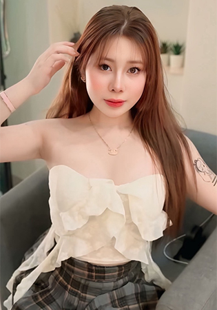 リン Rinn 22歳
