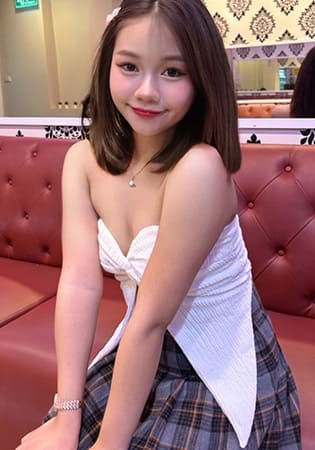 テンモー Tangmo 20歳