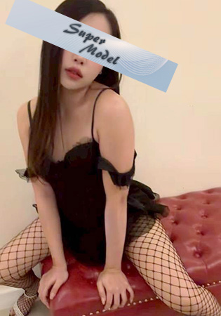 キャット Cat 24歳