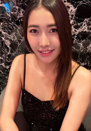 ネーナ Nena 24歳