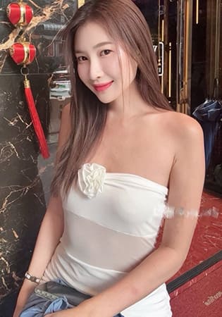 アイユー IU 26歳