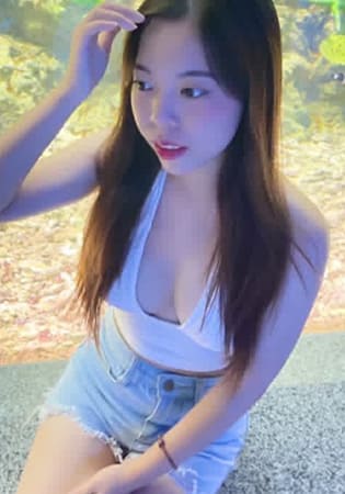 ナリ Nari 22歳
