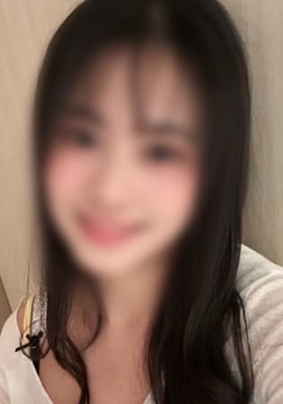 Ayame 23歳