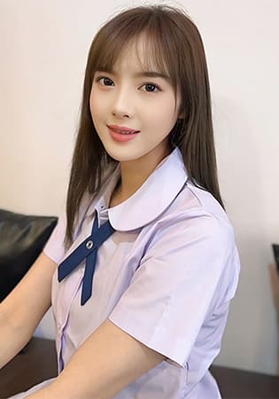 ミニー Minny 25歳
