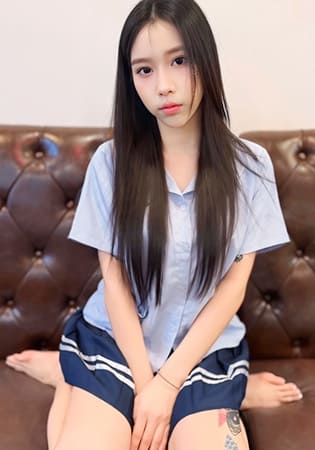 ベンツ Nicha 25歳