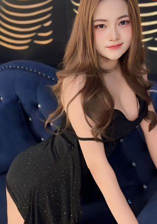 カラ 21歳